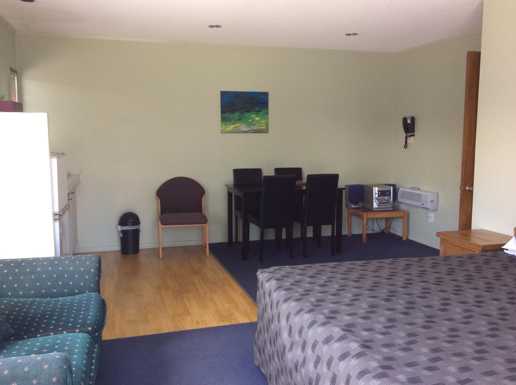 Asure Kapiti Court Motel Парапарауму Екстериор снимка
